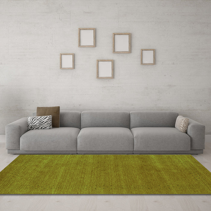 Machine Washable Abstract Green Contemporary Area Rugs in a Living Room,, wshcon2475grn