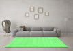 Machine Washable Solid Emerald Green Modern Area Rugs in a Living Room,, wshcon2479emgrn