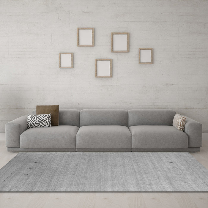 Machine Washable Abstract Gray Contemporary Rug in a Living Room,, wshcon2491gry