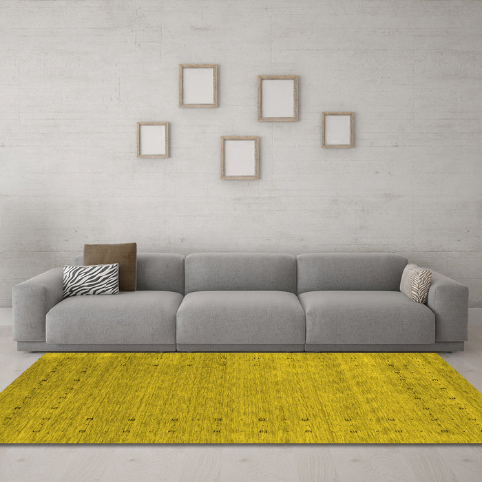 Machine Washable Abstract Yellow Contemporary Rug in a Living Room, wshcon2505yw