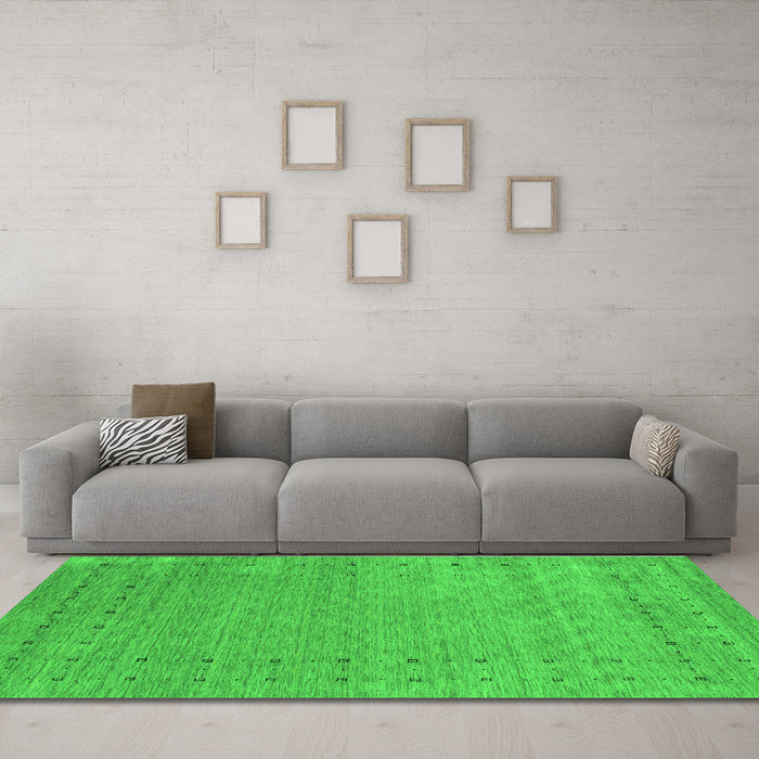 Machine Washable Abstract Green Contemporary Area Rugs in a Living Room,, wshcon2505grn