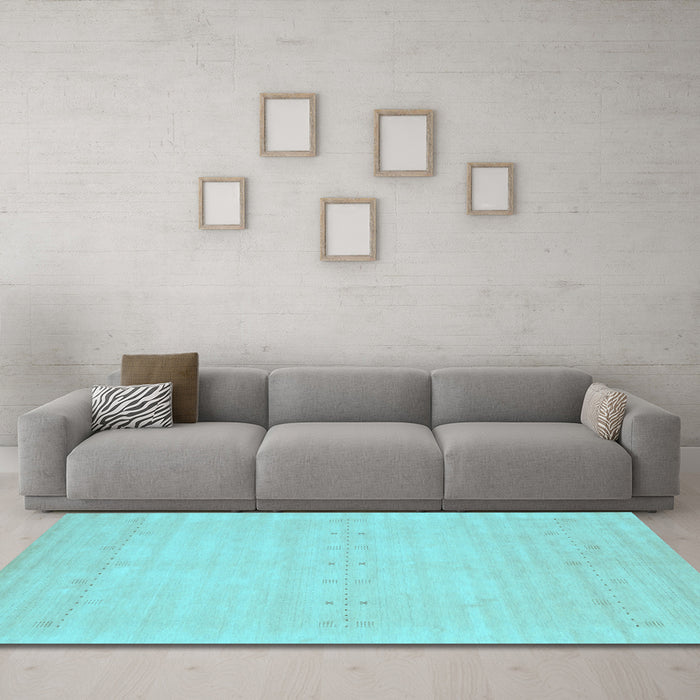 Machine Washable Solid Light Blue Modern Rug in a Living Room, wshcon2510lblu