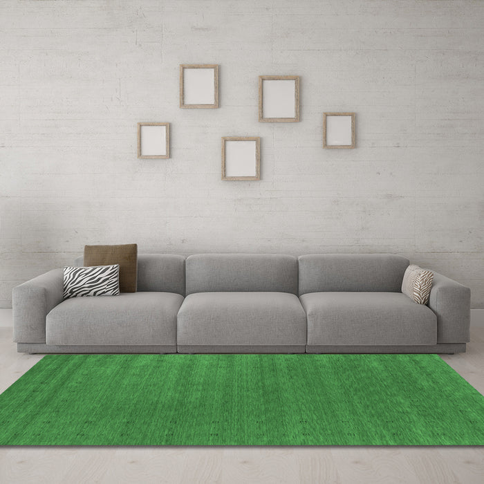 Machine Washable Abstract Emerald Green Contemporary Area Rugs in a Living Room,, wshcon2512emgrn