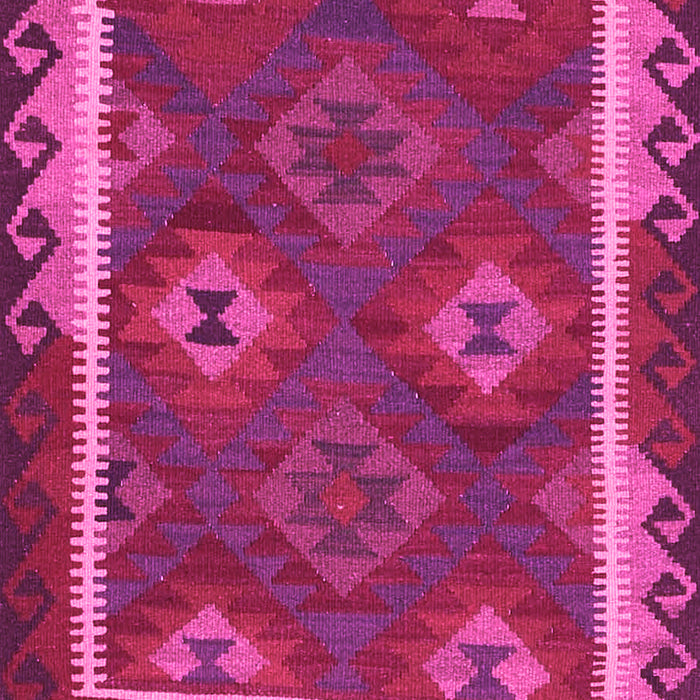 Machine Washable Oriental Pink Traditional Rug, wshcon2528pnk