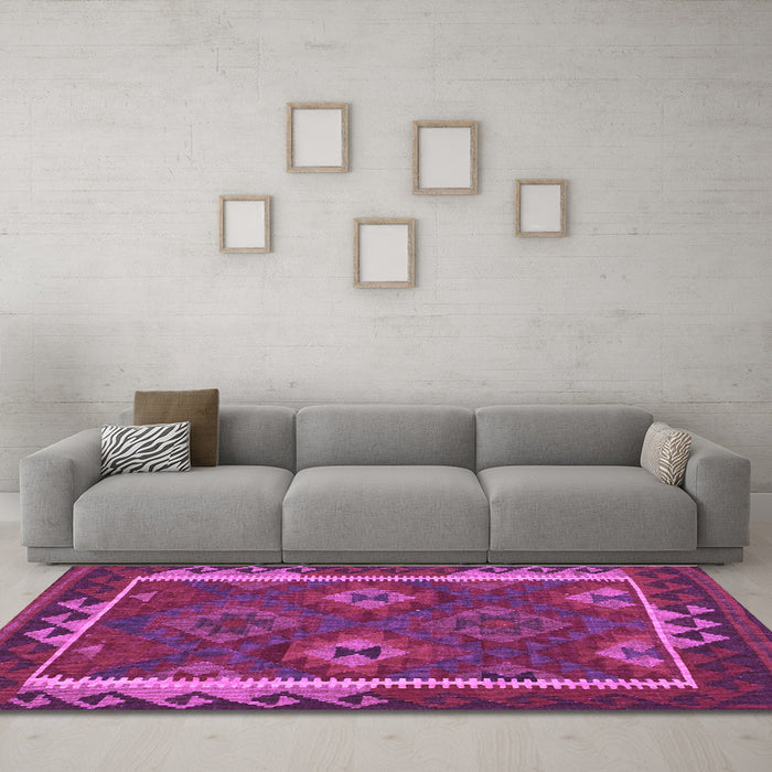 Machine Washable Oriental Purple Traditional Area Rugs in a Living Room, wshcon2528pur