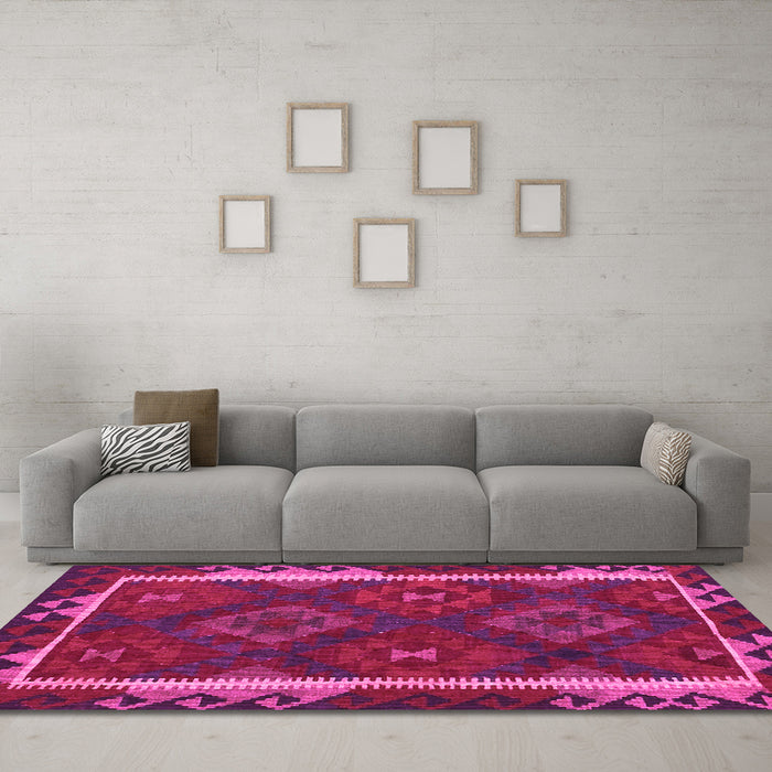 Machine Washable Oriental Pink Traditional Rug in a Living Room, wshcon2529pnk