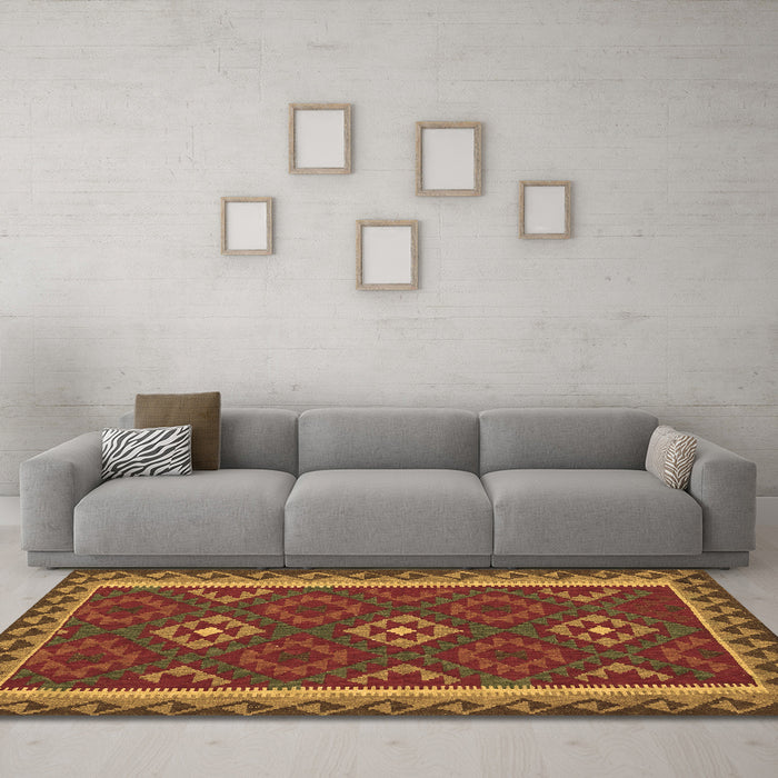 Machine Washable Oriental Brown Traditional Rug in a Living Room,, wshcon2543brn