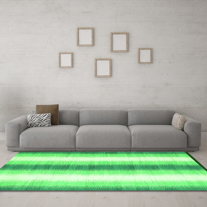 Machine Washable Abstract Green Contemporary Area Rugs in a Living Room,, wshcon2555grn