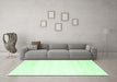 Machine Washable Solid Emerald Green Modern Area Rugs in a Living Room,, wshcon2560emgrn