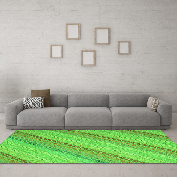 Machine Washable Southwestern Green Country Area Rugs in a Living Room,, wshcon2562grn