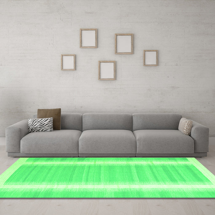 Machine Washable Abstract Green Contemporary Area Rugs in a Living Room,, wshcon2563grn