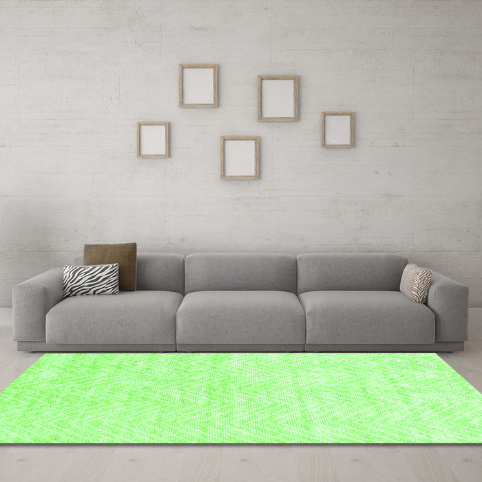 Machine Washable Solid Green Modern Area Rugs in a Living Room,, wshcon2566grn