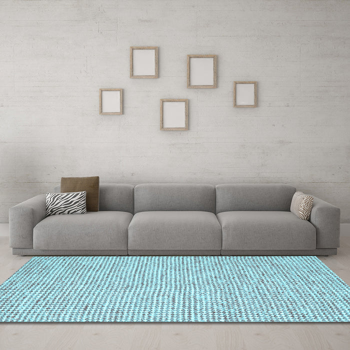 Machine Washable Abstract Light Blue Contemporary Rug in a Living Room, wshcon2568lblu