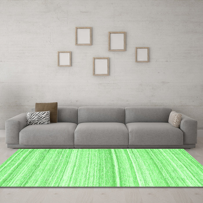 Machine Washable Abstract Green Contemporary Area Rugs in a Living Room,, wshcon2571grn