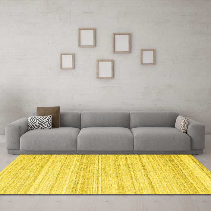 Machine Washable Abstract Yellow Contemporary Rug in a Living Room, wshcon2575yw