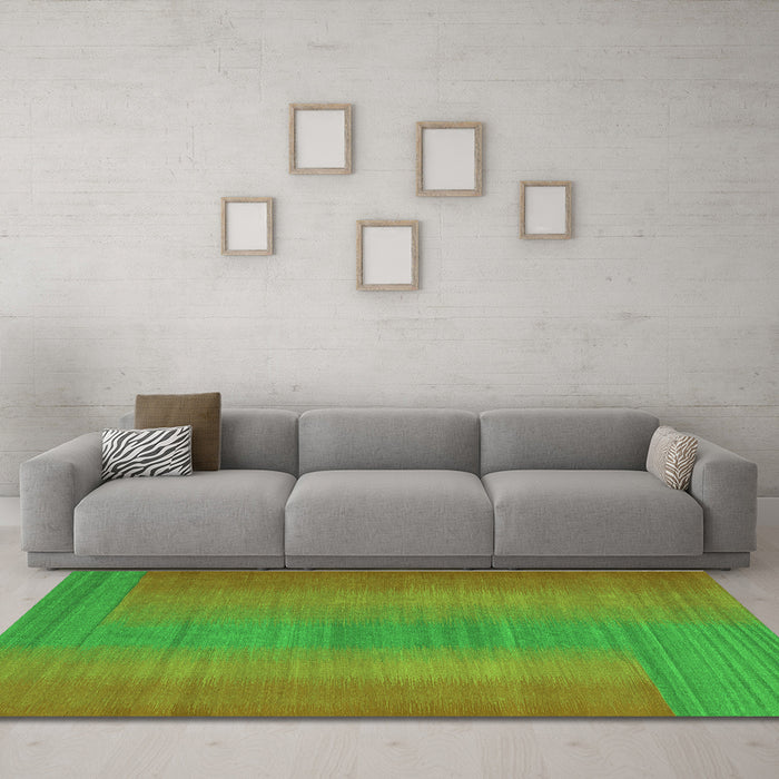 Machine Washable Abstract Green Contemporary Area Rugs in a Living Room,, wshcon2576grn