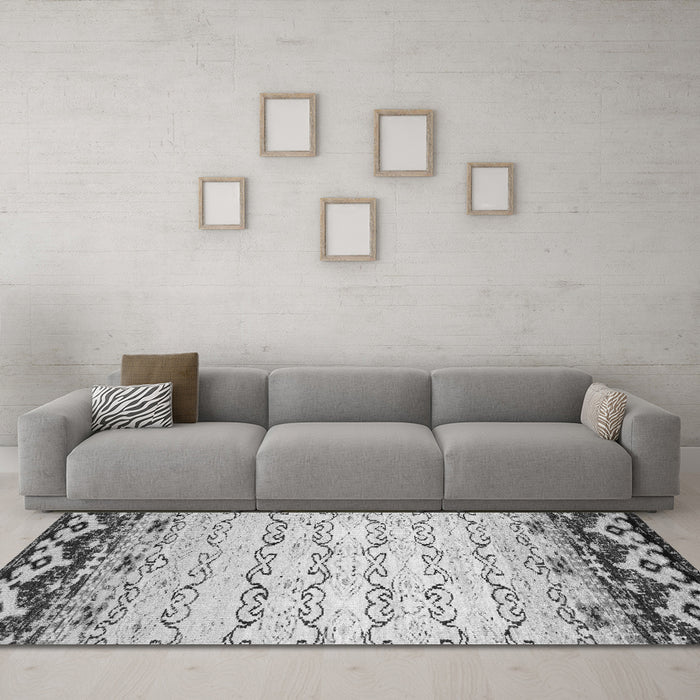 Machine Washable Abstract Gray Contemporary Rug in a Living Room,, wshcon2577gry