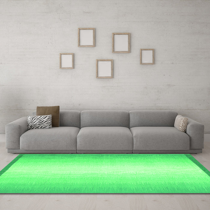 Machine Washable Abstract Green Contemporary Area Rugs in a Living Room,, wshcon2579grn