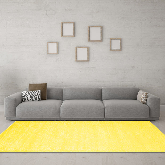 Machine Washable Abstract Yellow Contemporary Rug in a Living Room, wshcon257yw