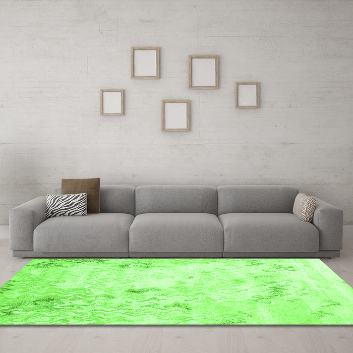 Machine Washable Abstract Green Contemporary Area Rugs in a Living Room,, wshcon2589grn