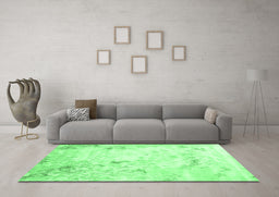Machine Washable Abstract Emerald Green Contemporary Area Rugs in a Living Room,, wshcon2589emgrn