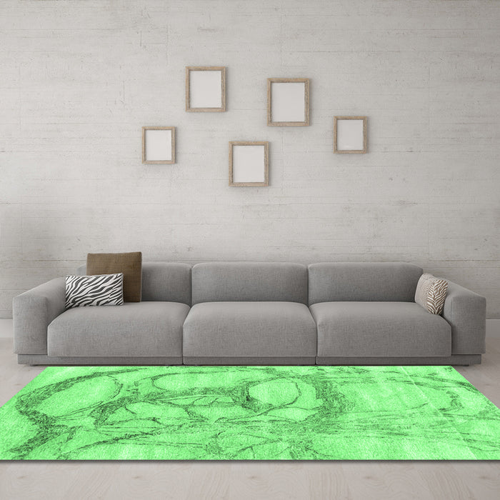 Machine Washable Abstract Emerald Green Contemporary Area Rugs in a Living Room,, wshcon2596emgrn