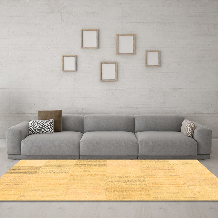 Machine Washable Solid Brown Modern Rug in a Living Room,, wshcon2597brn