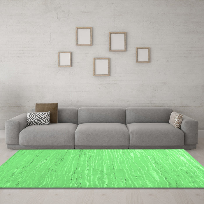 Machine Washable Abstract Emerald Green Contemporary Area Rugs in a Living Room,, wshcon2602emgrn