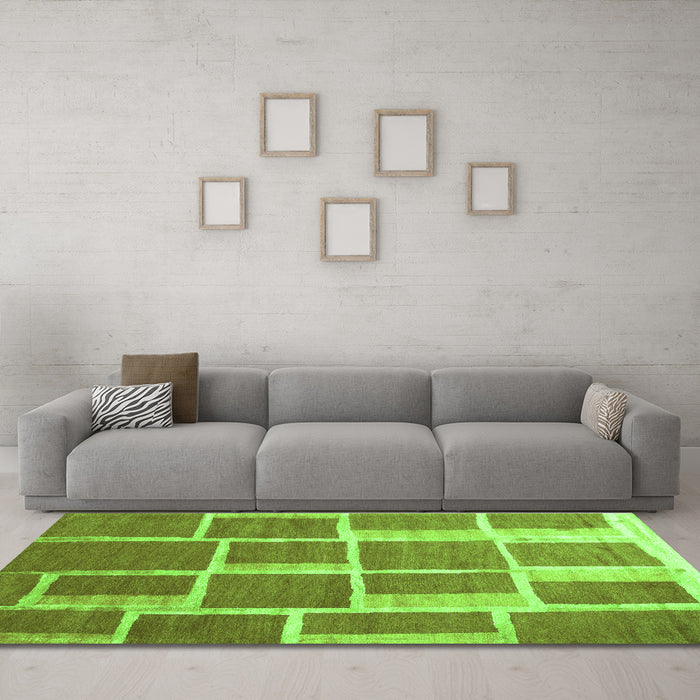 Machine Washable Abstract Green Contemporary Area Rugs in a Living Room,, wshcon2604grn