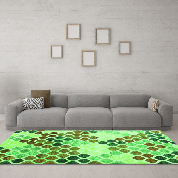 Machine Washable Abstract Green Contemporary Area Rugs in a Living Room,, wshcon2606grn