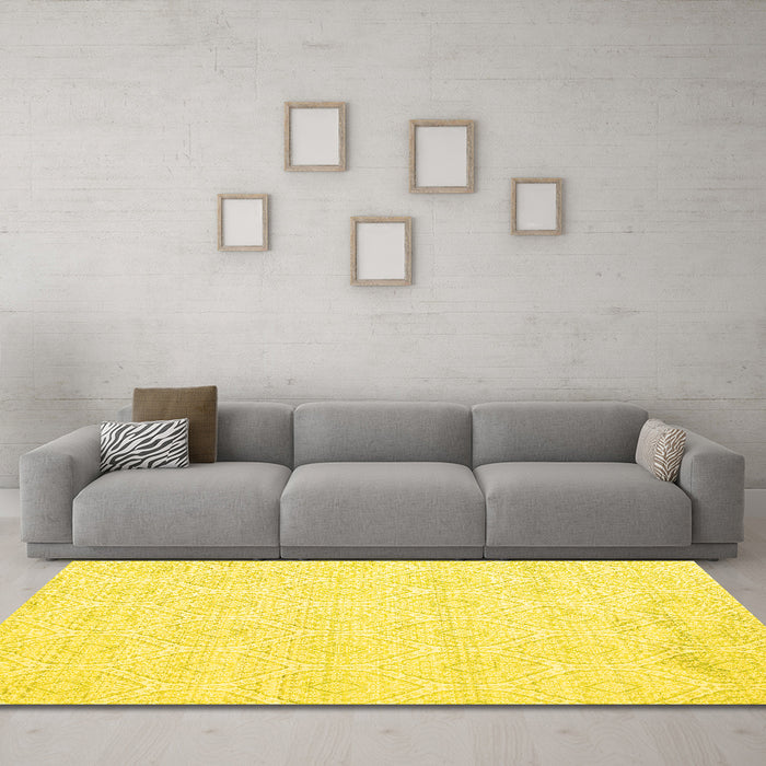 Machine Washable Abstract Yellow Contemporary Rug in a Living Room, wshcon261yw