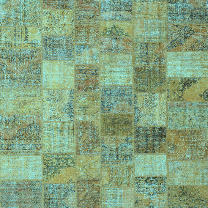 Square Patchwork Light Blue Transitional Rug, con2624lblu