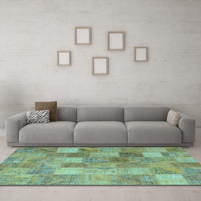 Machine Washable Patchwork Light Blue Transitional Rug in a Living Room, wshcon2624lblu