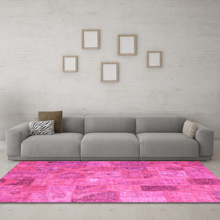 Machine Washable Patchwork Pink Transitional Rug in a Living Room, wshcon2625pnk