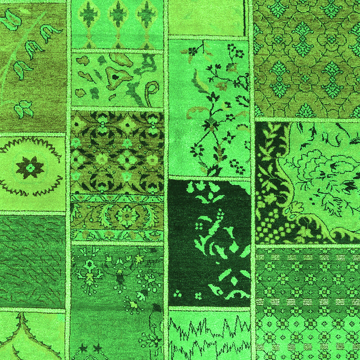Patchwork Green Transitional Rug, con2627grn
