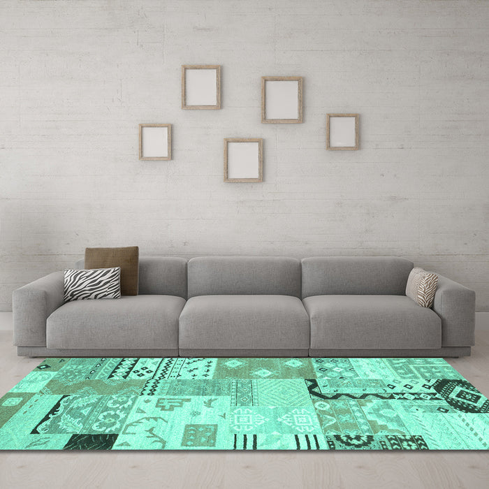 Machine Washable Southwestern Turquoise Country Area Rugs in a Living Room,, wshcon2628turq
