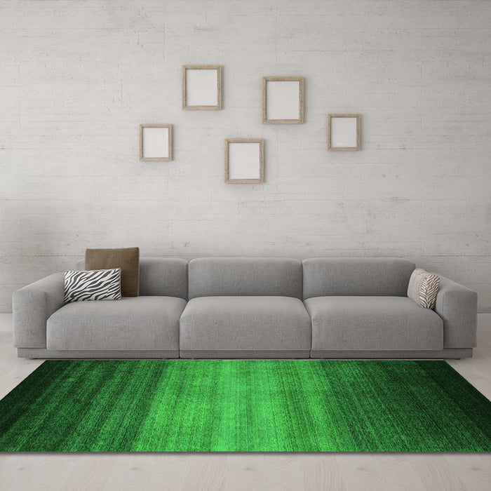Machine Washable Abstract Green Contemporary Area Rugs in a Living Room,, wshcon2643grn