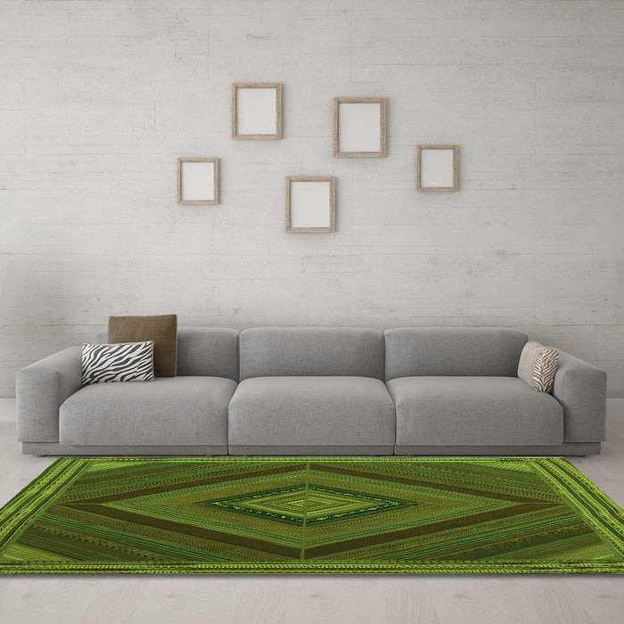 Machine Washable Abstract Green Contemporary Area Rugs in a Living Room,, wshcon2644grn