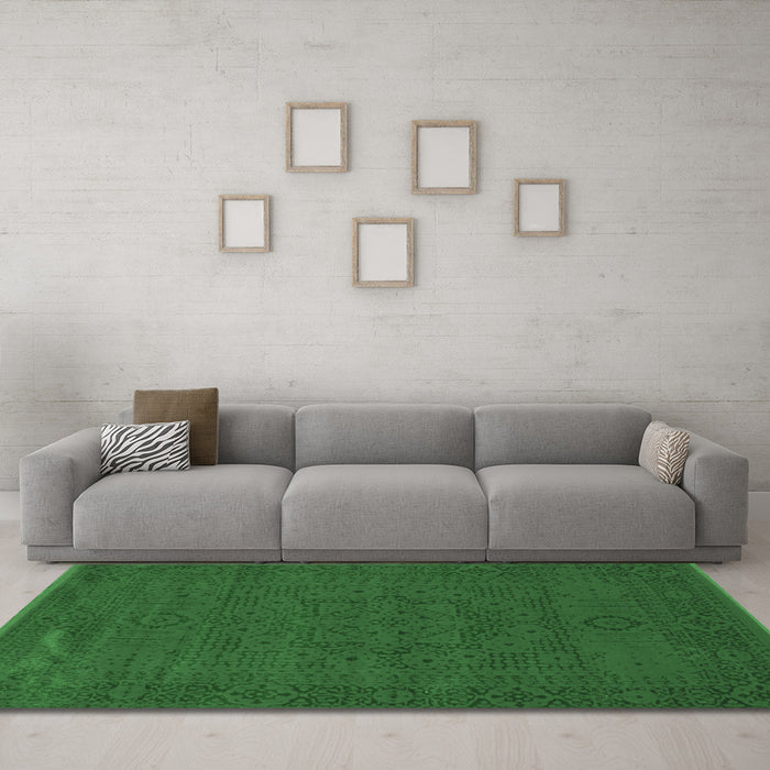 Machine Washable Abstract Emerald Green Contemporary Area Rugs in a Living Room,, wshcon264emgrn