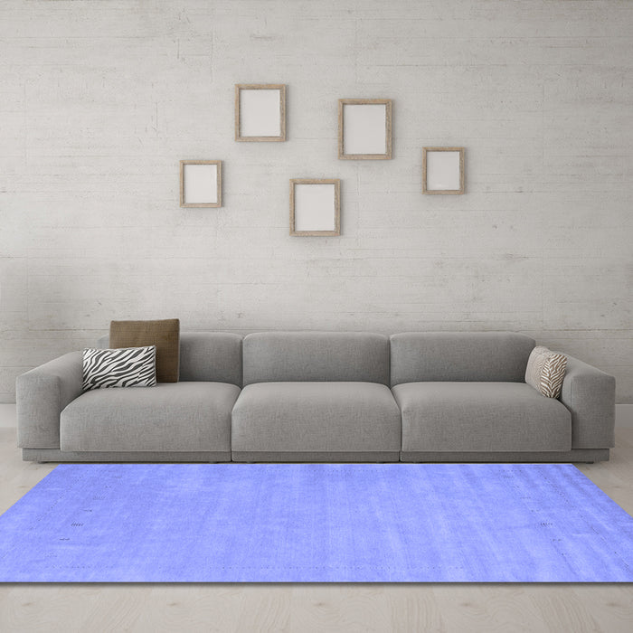 Machine Washable Abstract Blue Contemporary Rug in a Living Room, wshcon2653blu