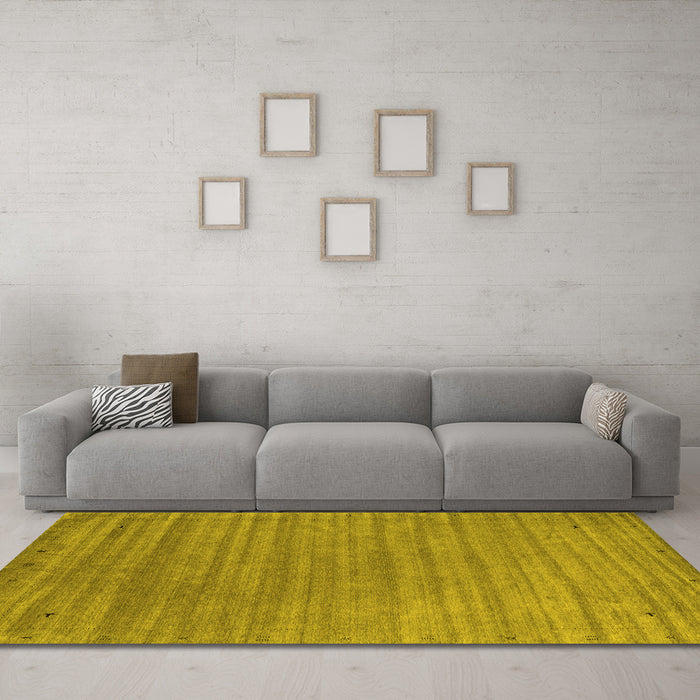 Machine Washable Abstract Yellow Contemporary Rug in a Living Room, wshcon2657yw