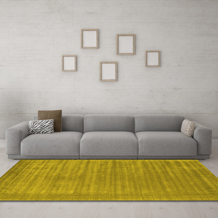 Machine Washable Abstract Yellow Contemporary Rug in a Living Room, wshcon2663yw