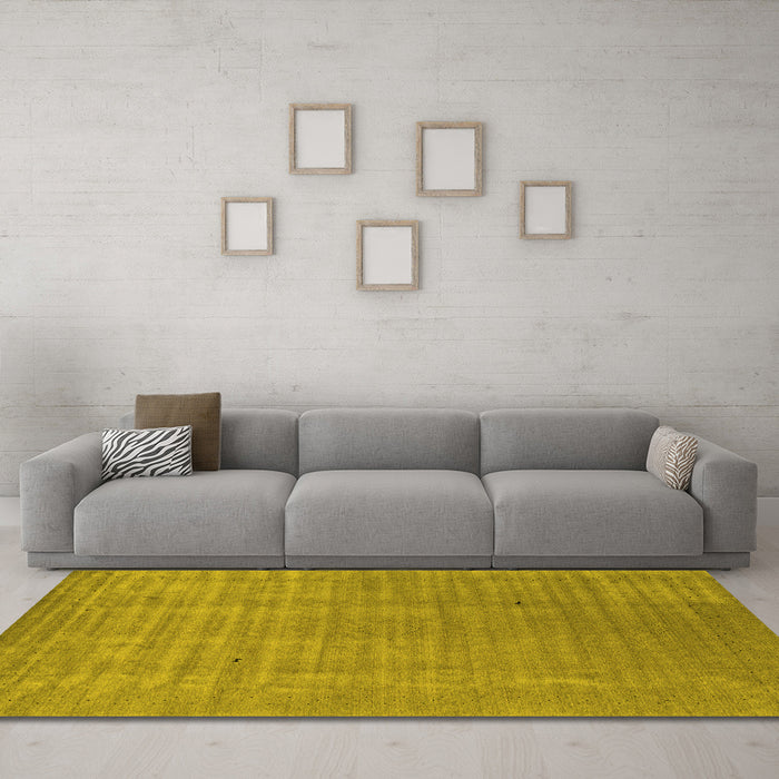 Machine Washable Abstract Yellow Contemporary Rug in a Living Room, wshcon2664yw