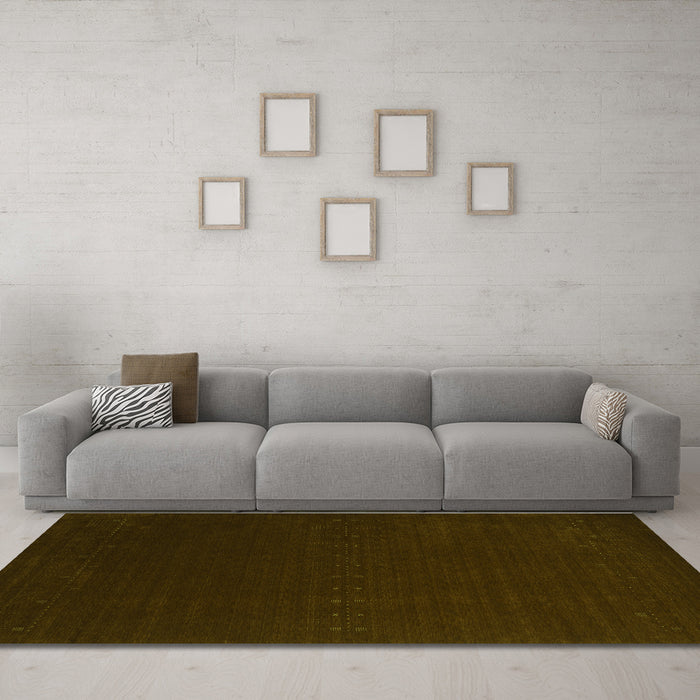 Machine Washable Abstract Green Contemporary Area Rugs in a Living Room,, wshcon2665grn