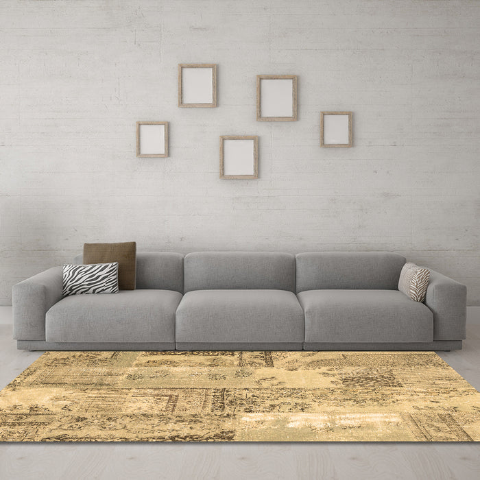 Machine Washable Patchwork Brown Transitional Rug in a Living Room,, wshcon2666brn