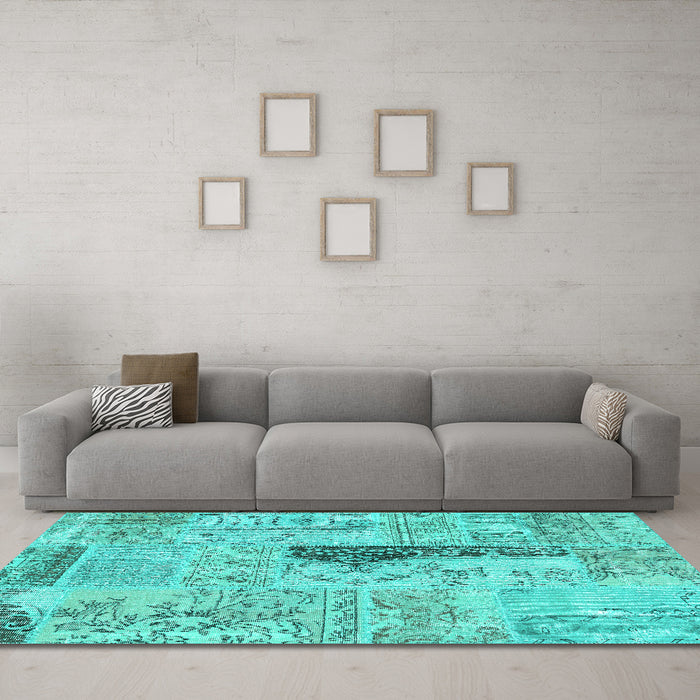 Machine Washable Patchwork Turquoise Transitional Area Rugs in a Living Room,, wshcon2669turq