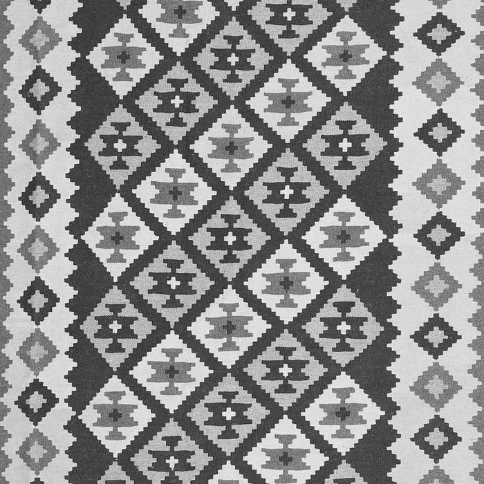 Serging Thickness of Machine Washable Southwestern Gray Country Rug, wshcon2671gry