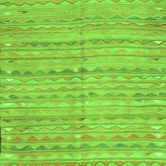 Serging Thickness of Machine Washable Southwestern Green Country Area Rugs, wshcon2672grn