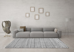 Machine Washable Southwestern Gray Country Rug in a Living Room,, wshcon2672gry