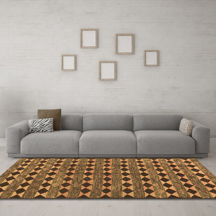 Machine Washable Abstract Brown Contemporary Rug in a Living Room,, wshcon2675brn